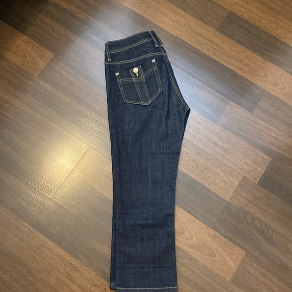 Burberry Low Rise Capri Blue Denim Jean Size 27 - Picture 4 of 16